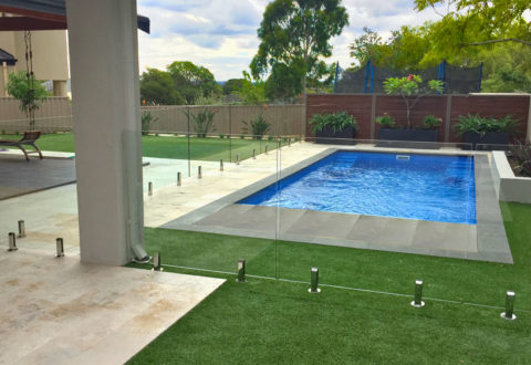 Frameless pool fencing in Perth