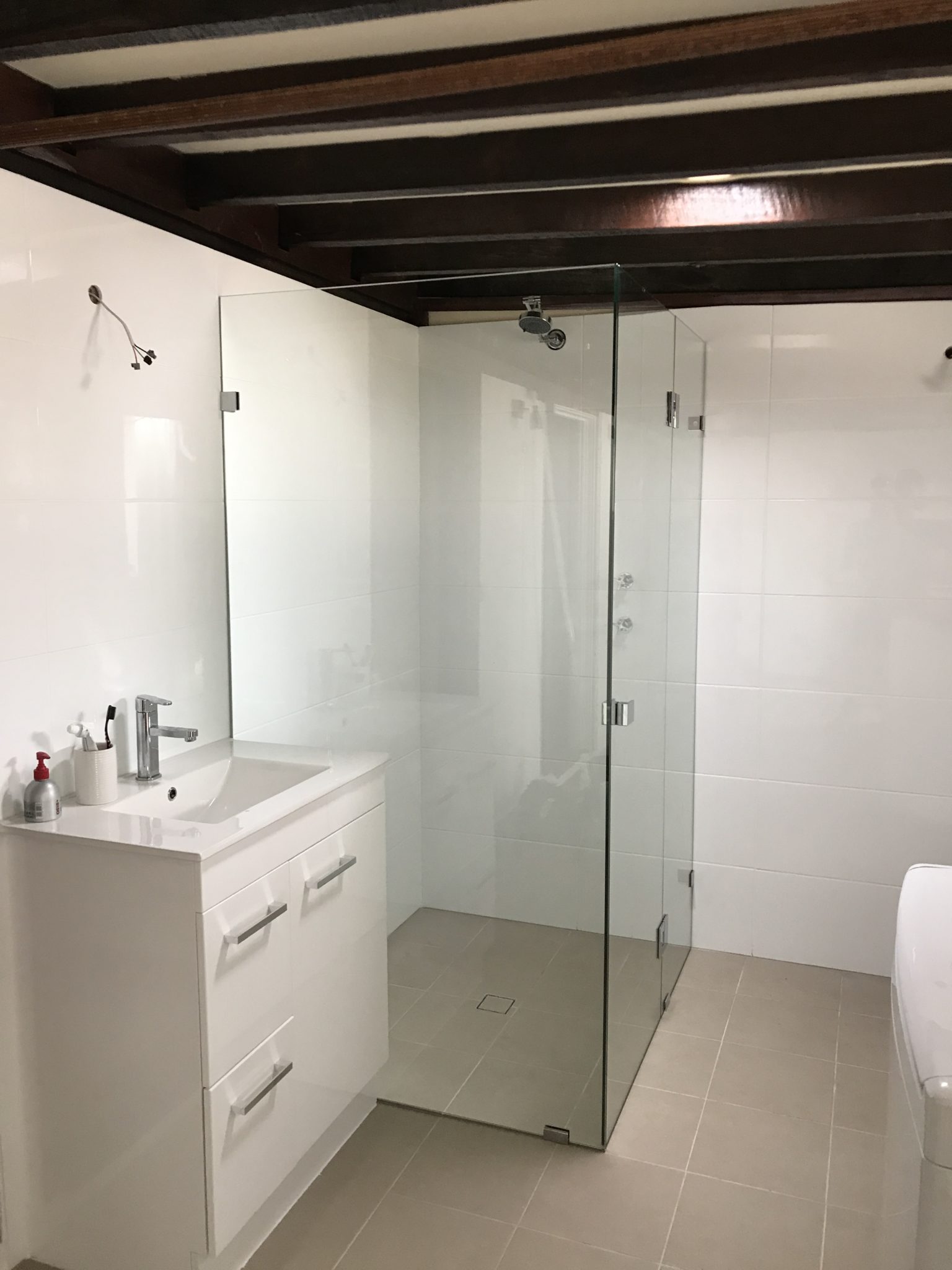 Frameless glass shower screen in Fremantle